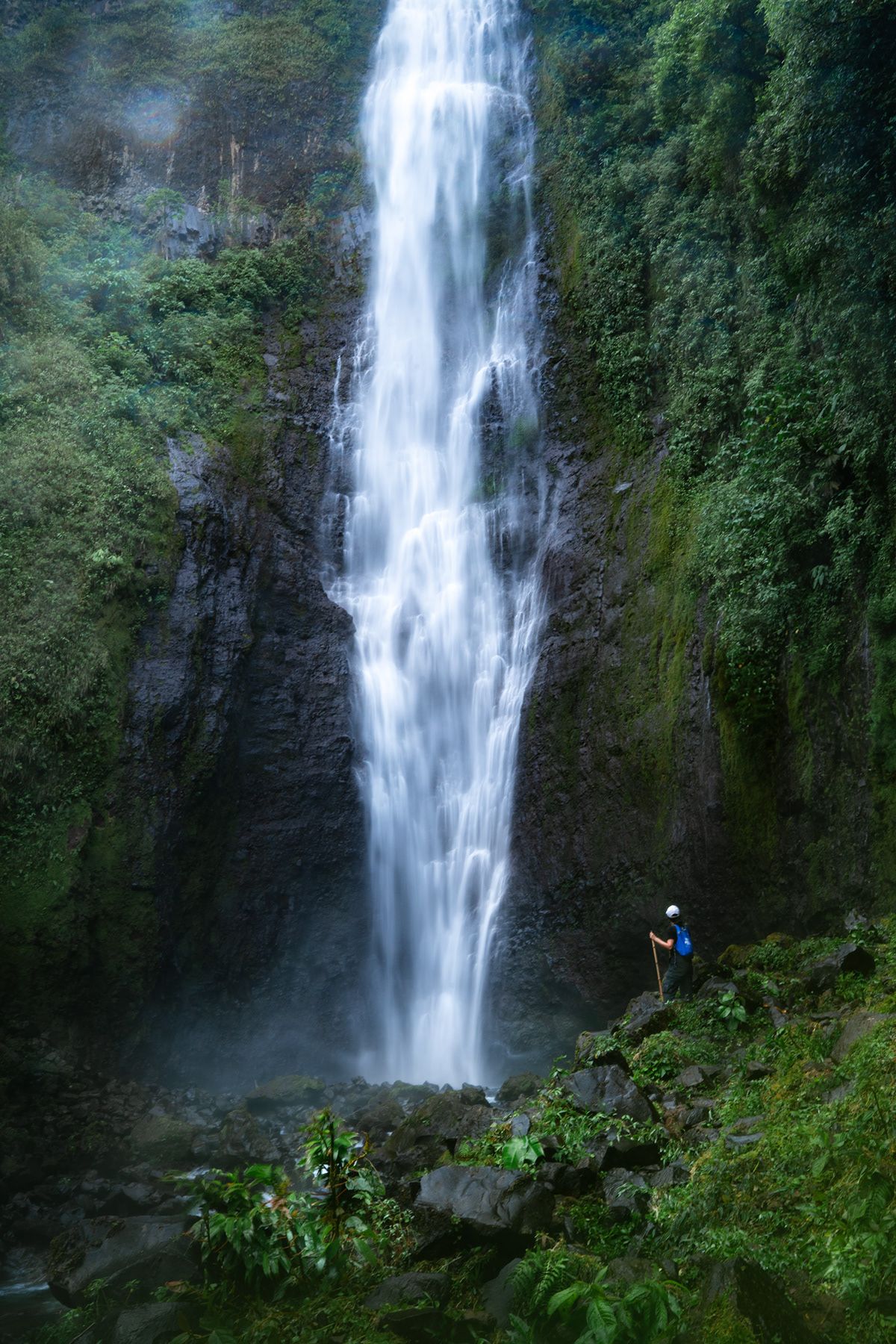 Bajos del Toro, Costa Rica. Photograph by Jonathan Byrne.