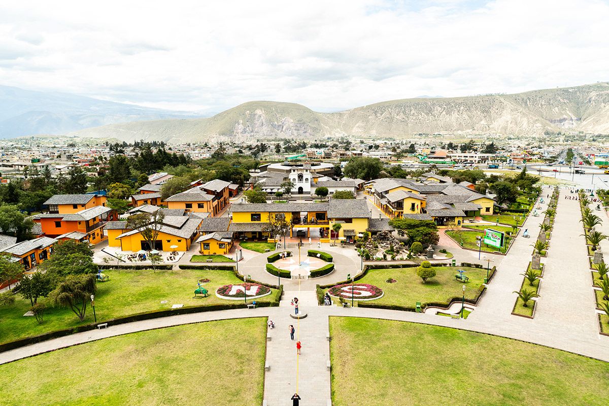 Quito, Ecuador. Photograph by Jonathan Byrne.
